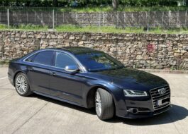 Audi S8 1