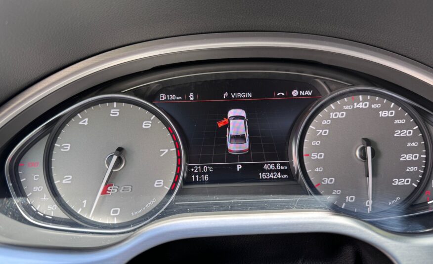 Audi S8 11