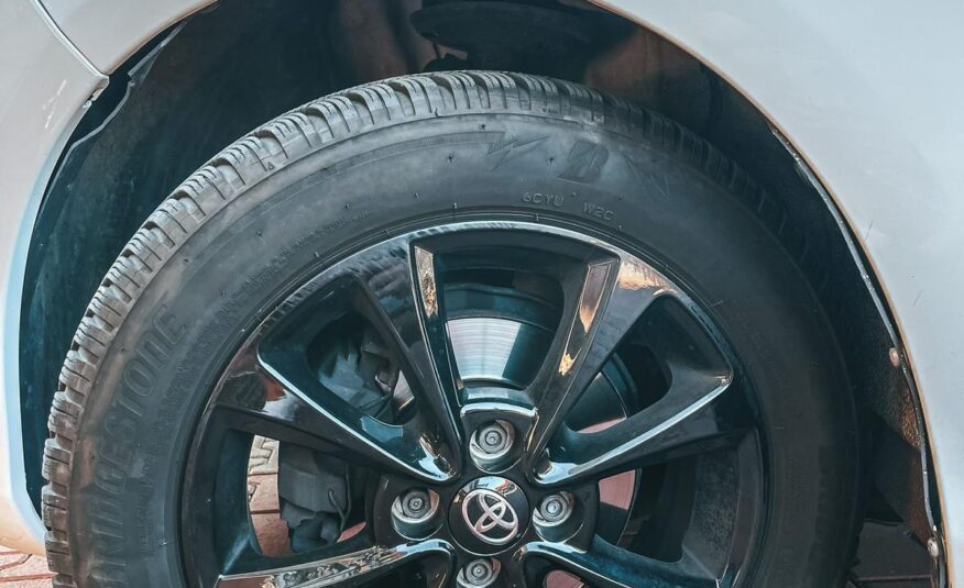 Toyota Yaris 2013 2