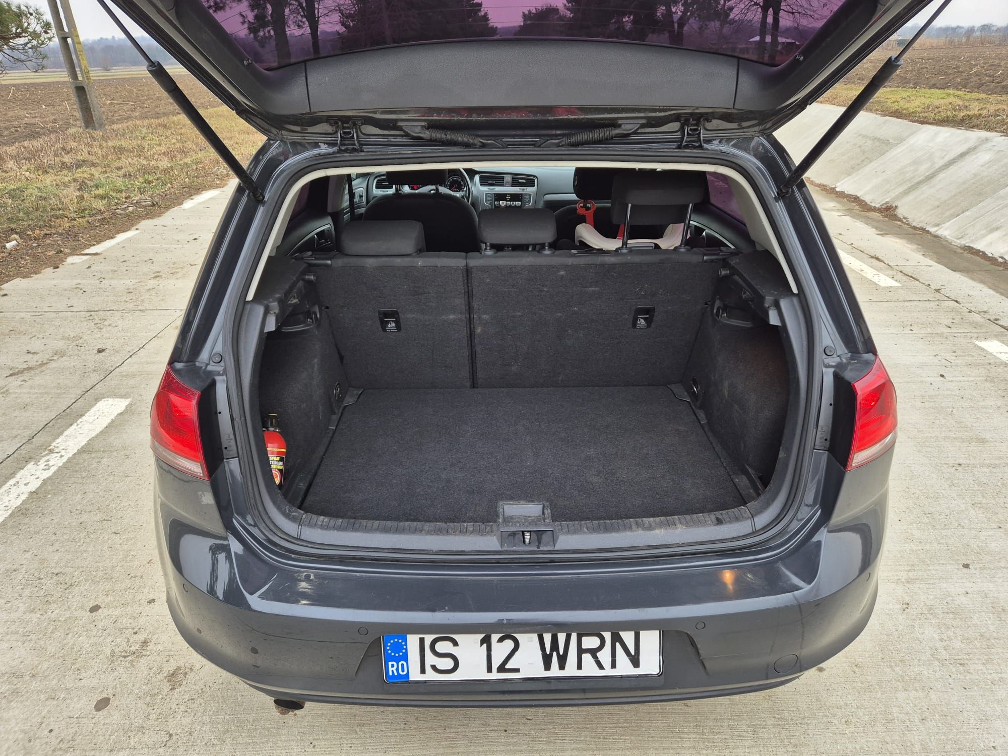 Volkswagen Golf 1.6 Diesel - 8500 euro 5