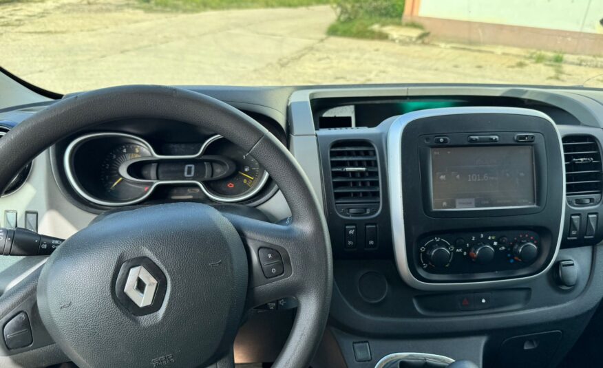 renault trafic 5